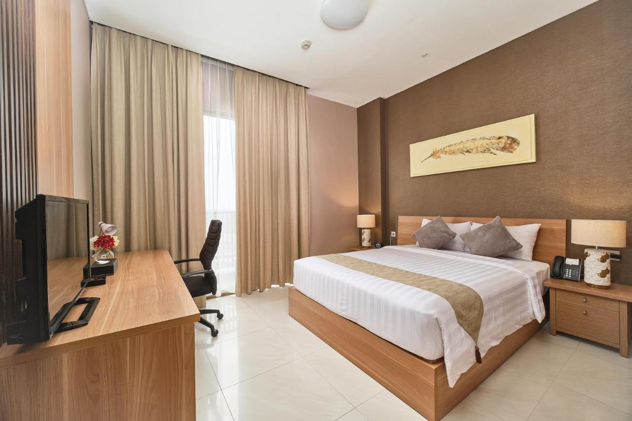 Le Premier Hotel Deltamas Cikarang Zimmer foto